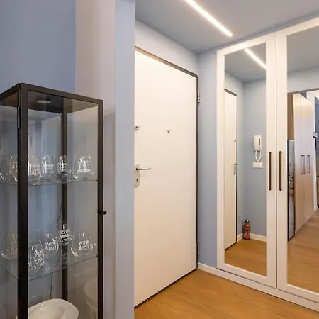 Appartamento Centralissimo,tutto A Portata Di Mano! *